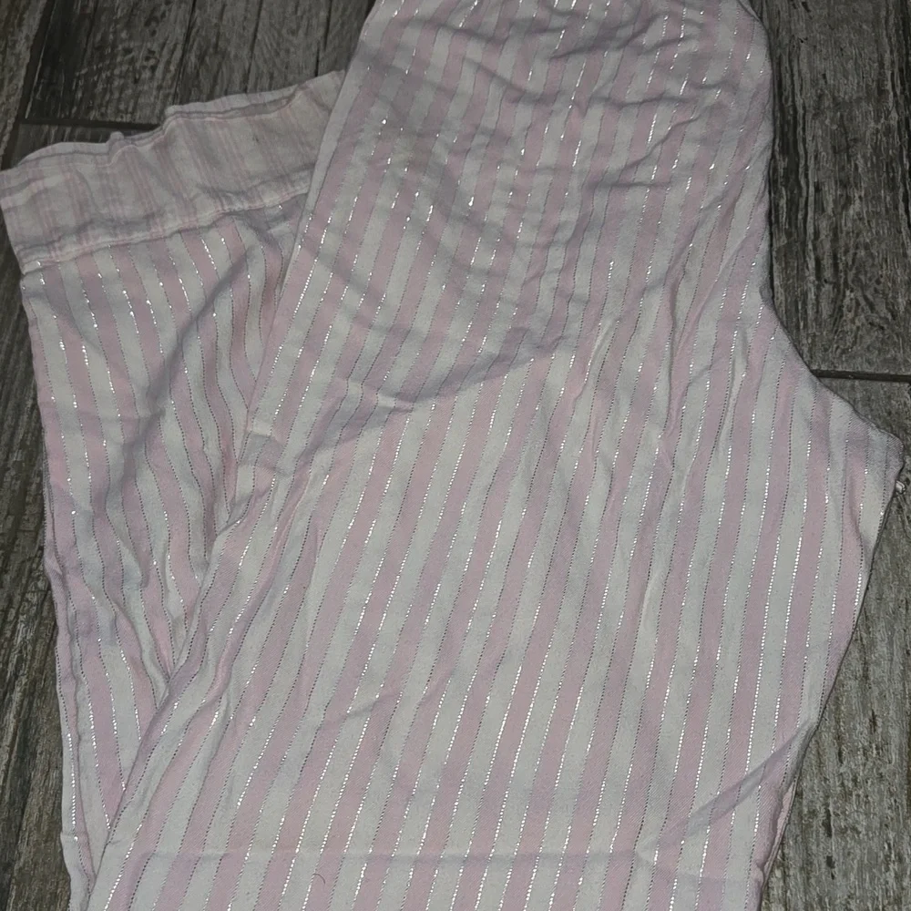 Victoria's Secret Pink and White Striped Pajama Pants - Picture 6 of 8
